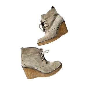 Serafini Etoile Shoes Italian Suede Wedge lace booties‎ color Tan beige size 9